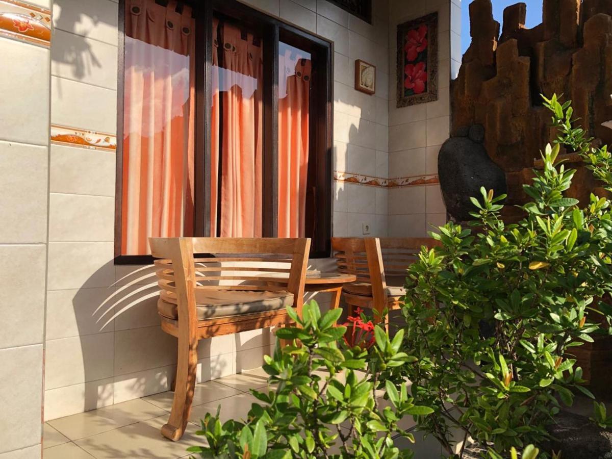 Kerti Beach Bungalow And Restaurant Padangbai  Exteriér fotografie